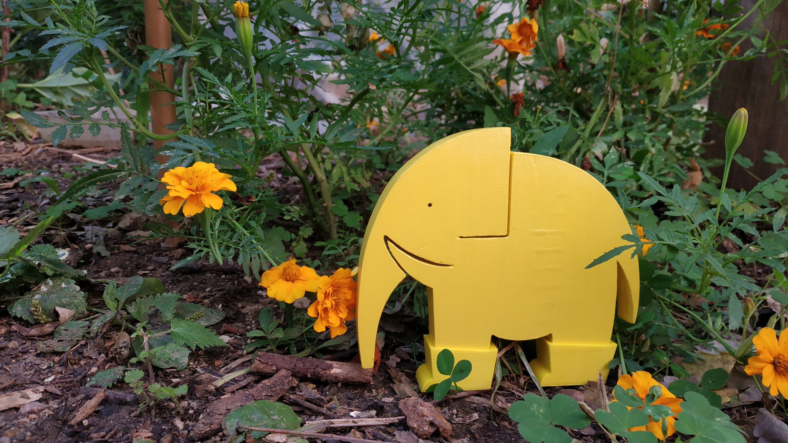 Image de Ecoute ! il y a un éléphant dans le jardin